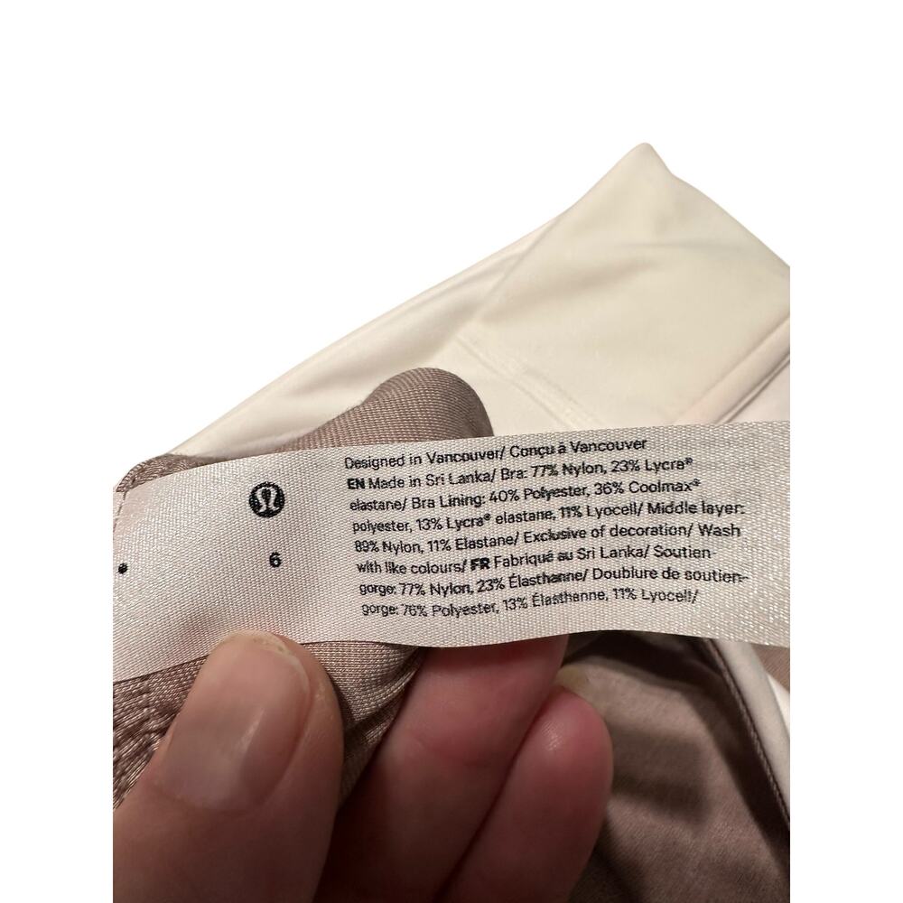 Lululemon Wundertrain Longline Sports Bra in White Size 6 - Picture 5 of 5